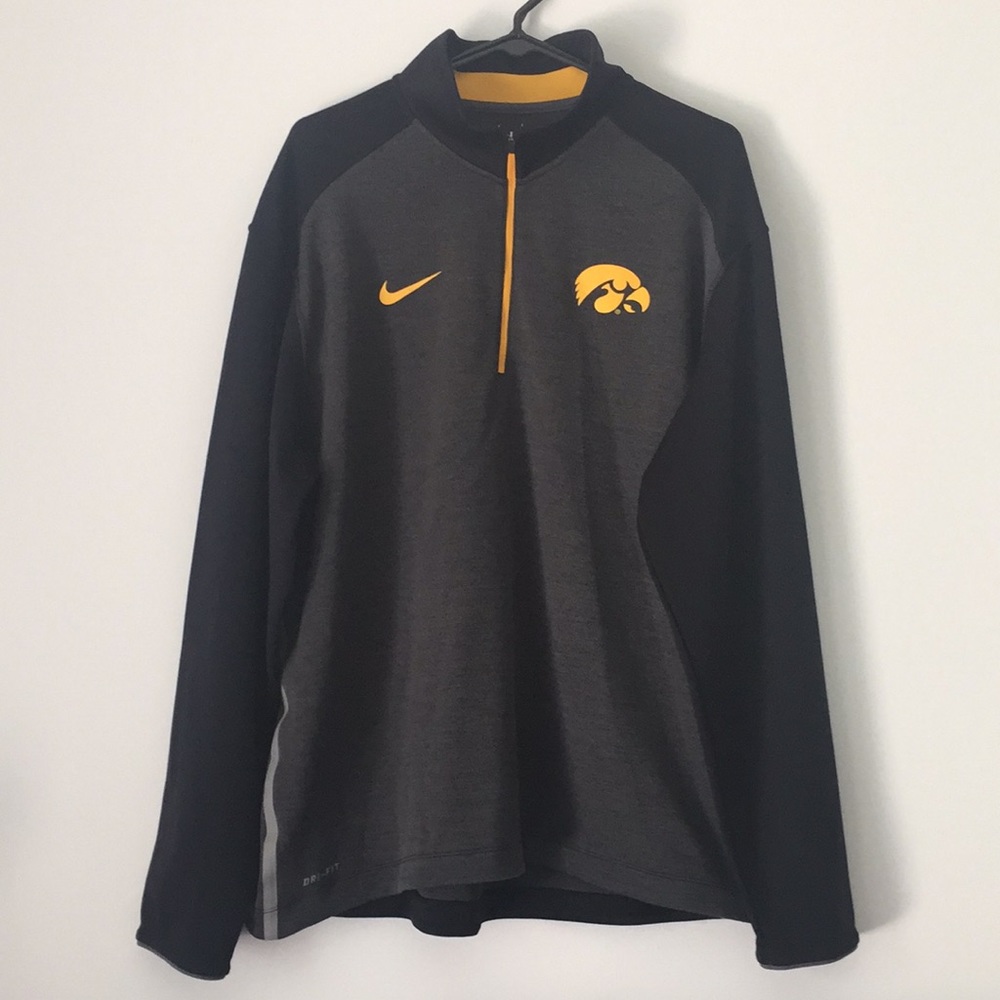 Nike Dri-Fit Iowa Hawkeyes 1/4 Zip Men's XL